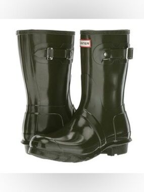 Hunter Original Gloss Short Rain Boots in Dark Olive • Sz 5